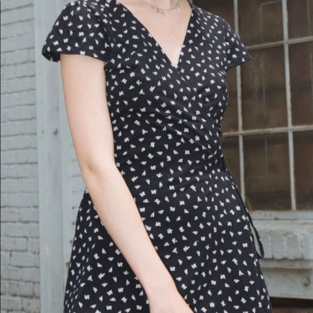 Brandy Melville floral wrap dress